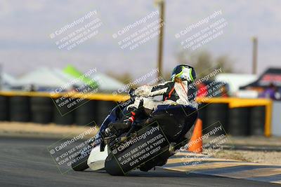 media/Feb-27-2022-CVMA (Sun) [[a3977b6969]]/Race 15 Amateur Supersport Middleweight/